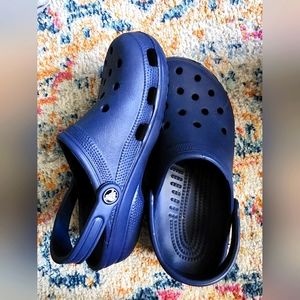 Blue crocs 8M 10W